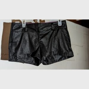 Style That Works by Vanity  Metallic Black Shorts Cuffed Hem Pockets Size 7